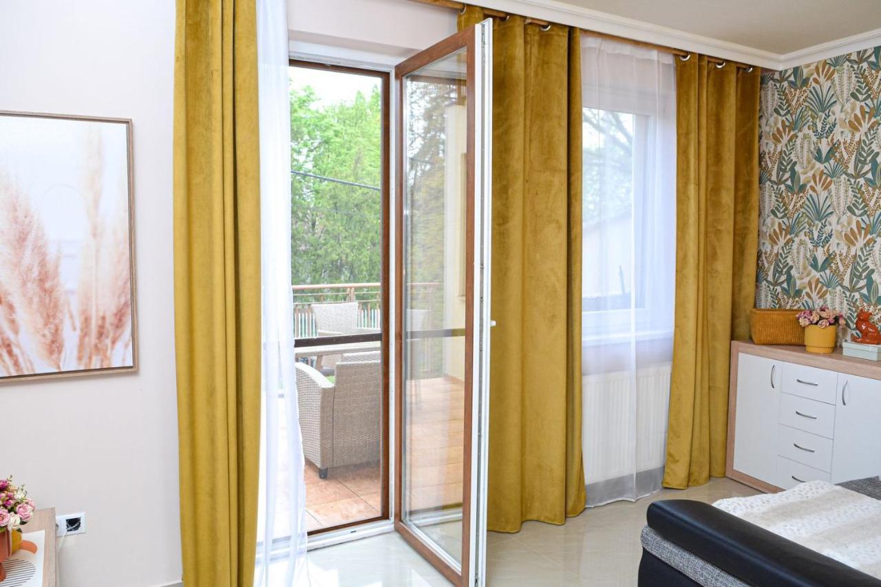 Unicum Apartman Hajdúszoboszló Extérieur photo