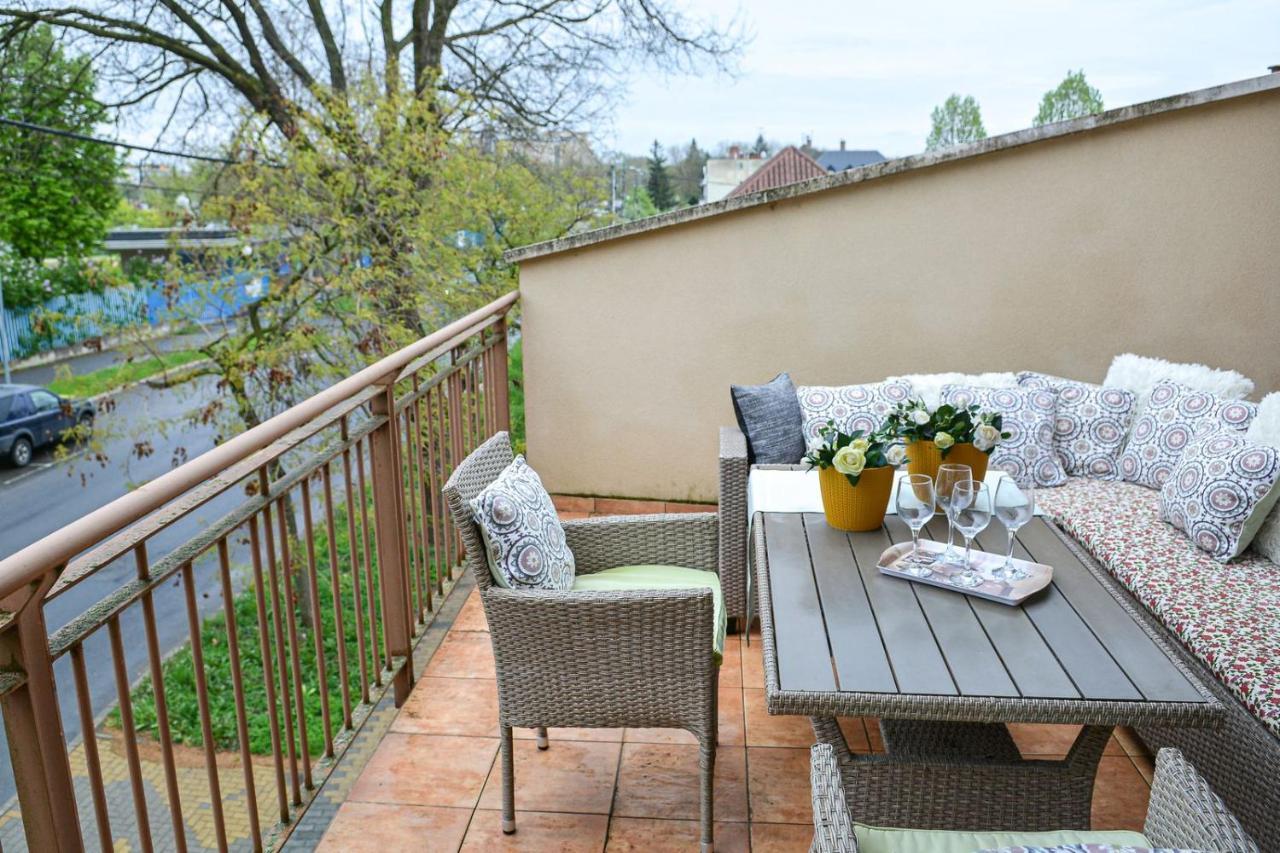 Unicum Apartman Hajdúszoboszló Extérieur photo